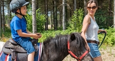Balade à poney à Center Parcs Le Lac d'Ailette