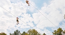 Zip-Wire, die spektakuläre Seilbahnrutsche in Center Parcs Het Meerdal