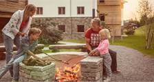 Essen und Trinken Einrichtungen in Landal Alpine Lodge Lenzerheide