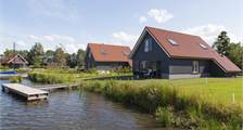 Wasserhaus Haus am Wasser de Zomertaling mit sauna in RCN De Potten